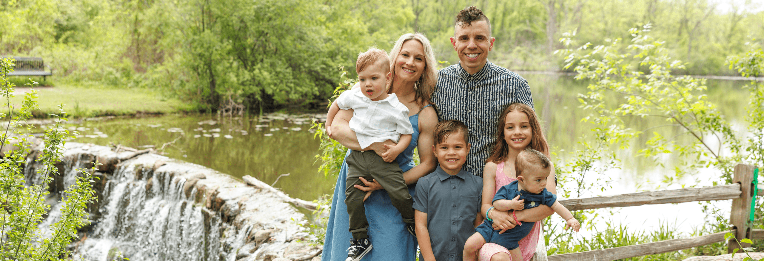 Mobile_MTD_Meet_Travis Dr. Travis Lepera with his family at Franklin Pediatric Dentistry